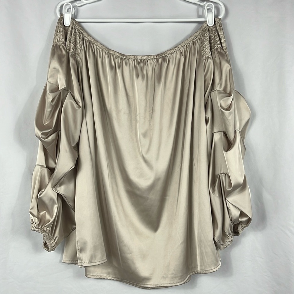 Vine & Love Over The Shoulder Blouse